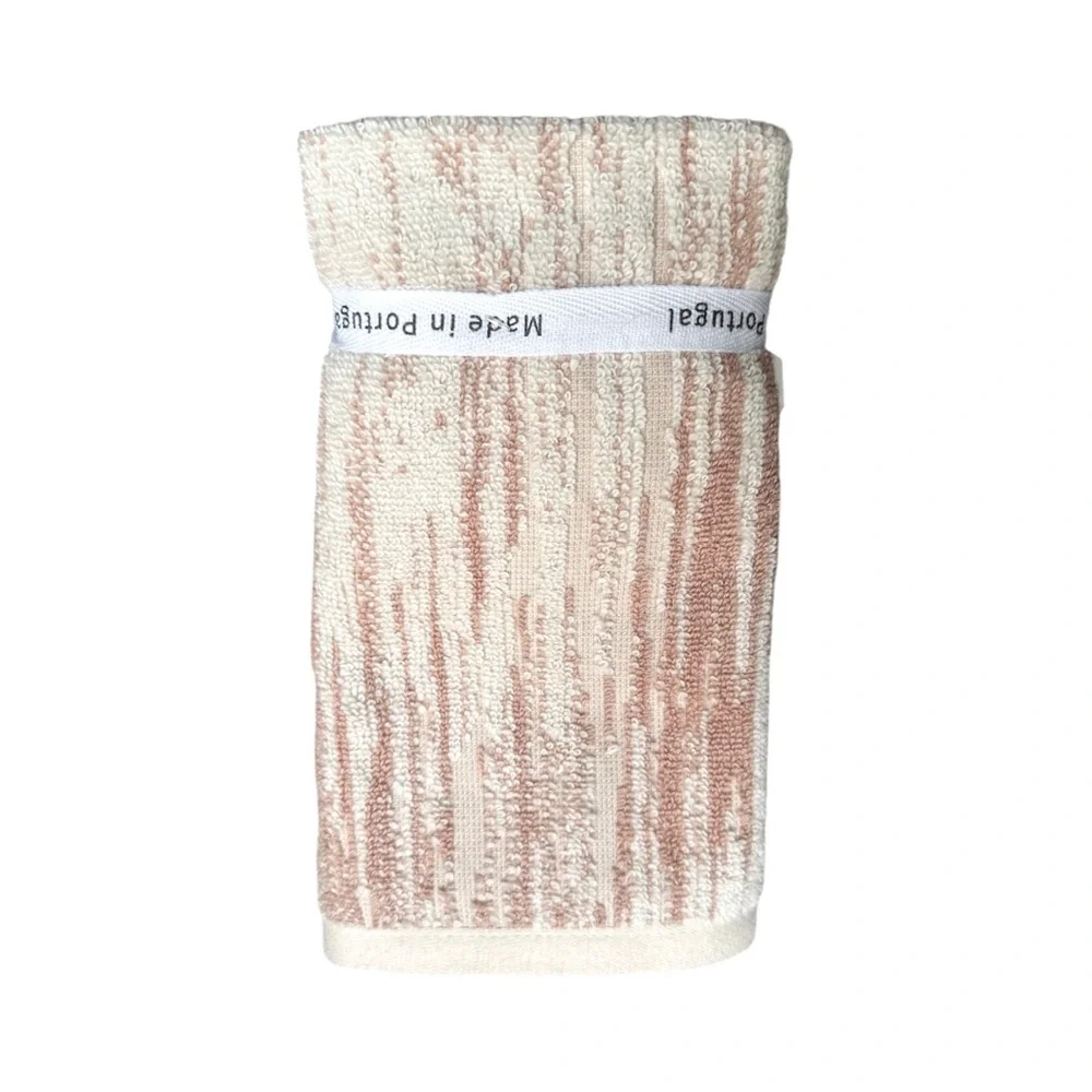 Bianca Cotton Tip Towels Set of 2 Made in Portugal Dusty light Peach & Ivory NEW